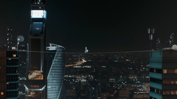 Алексей Чумаков и Emin сняли клип «На краю пропасти» на крыше небоскреба - «Новости Музыки»