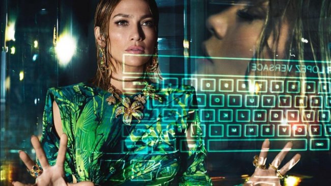 Дженнифер Лопес перенеслась в Матрицу в новой рекламе Versace - «Новости Музыки»