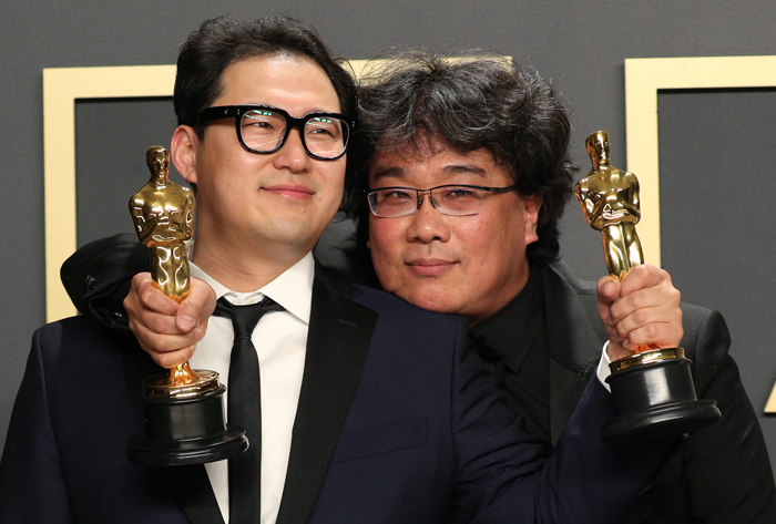 Корейский оскар. Режиссёр который выиграл Оскара кореец.