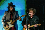 Оно живое: Боб Дилан, The Hives и Браво - «Новости Музыки»