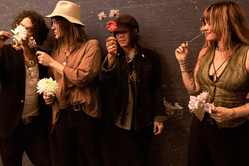 С чужого плеча - «Новости Музыки»