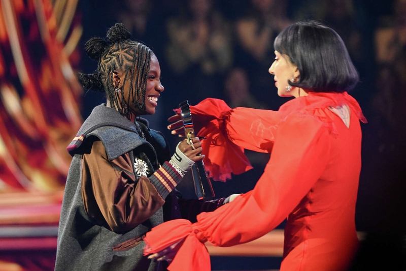 Прямиком на подиум - «Новости Музыки»